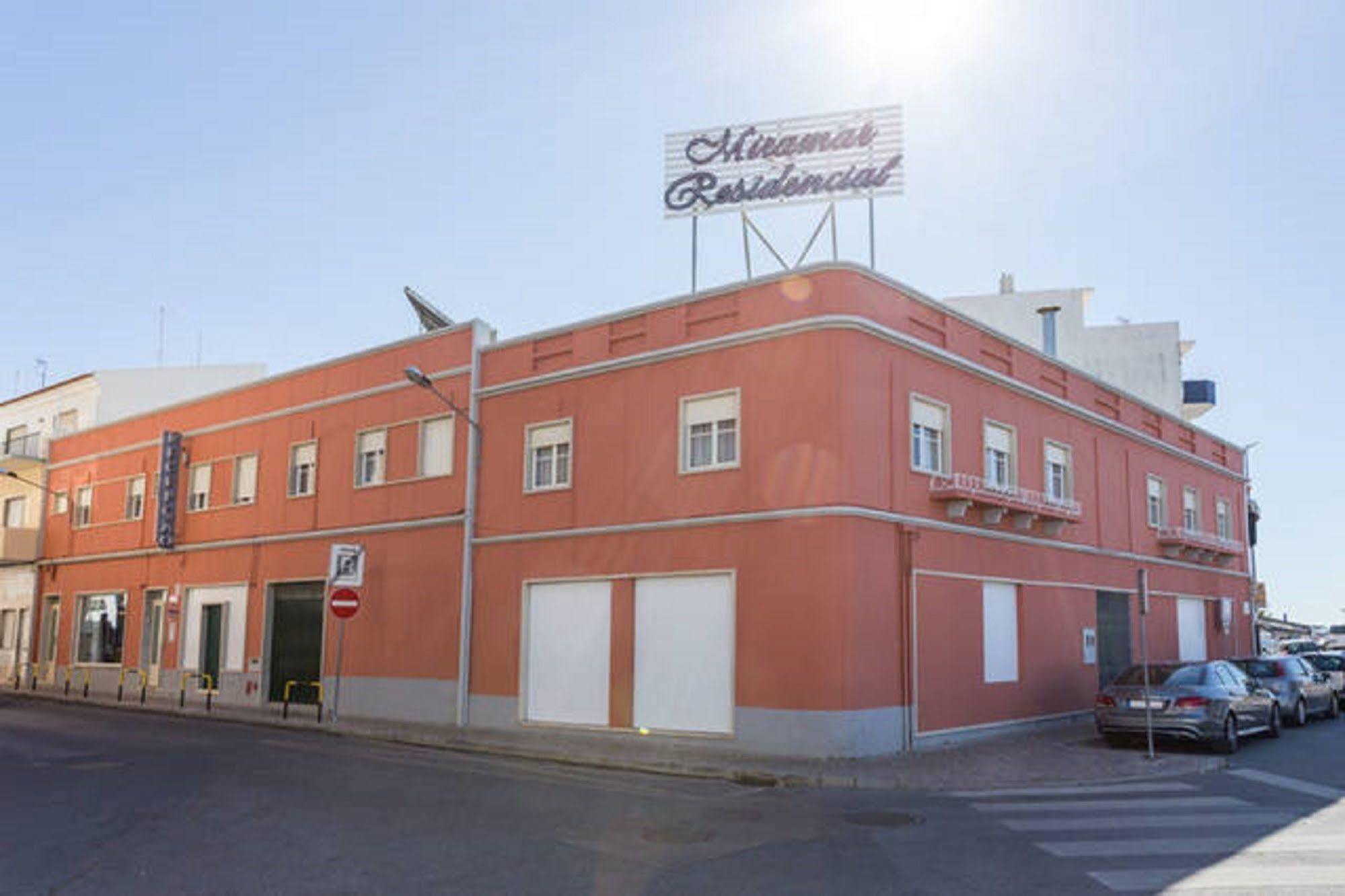 Residencial Miramar Hotel Quarteira Bagian luar foto
